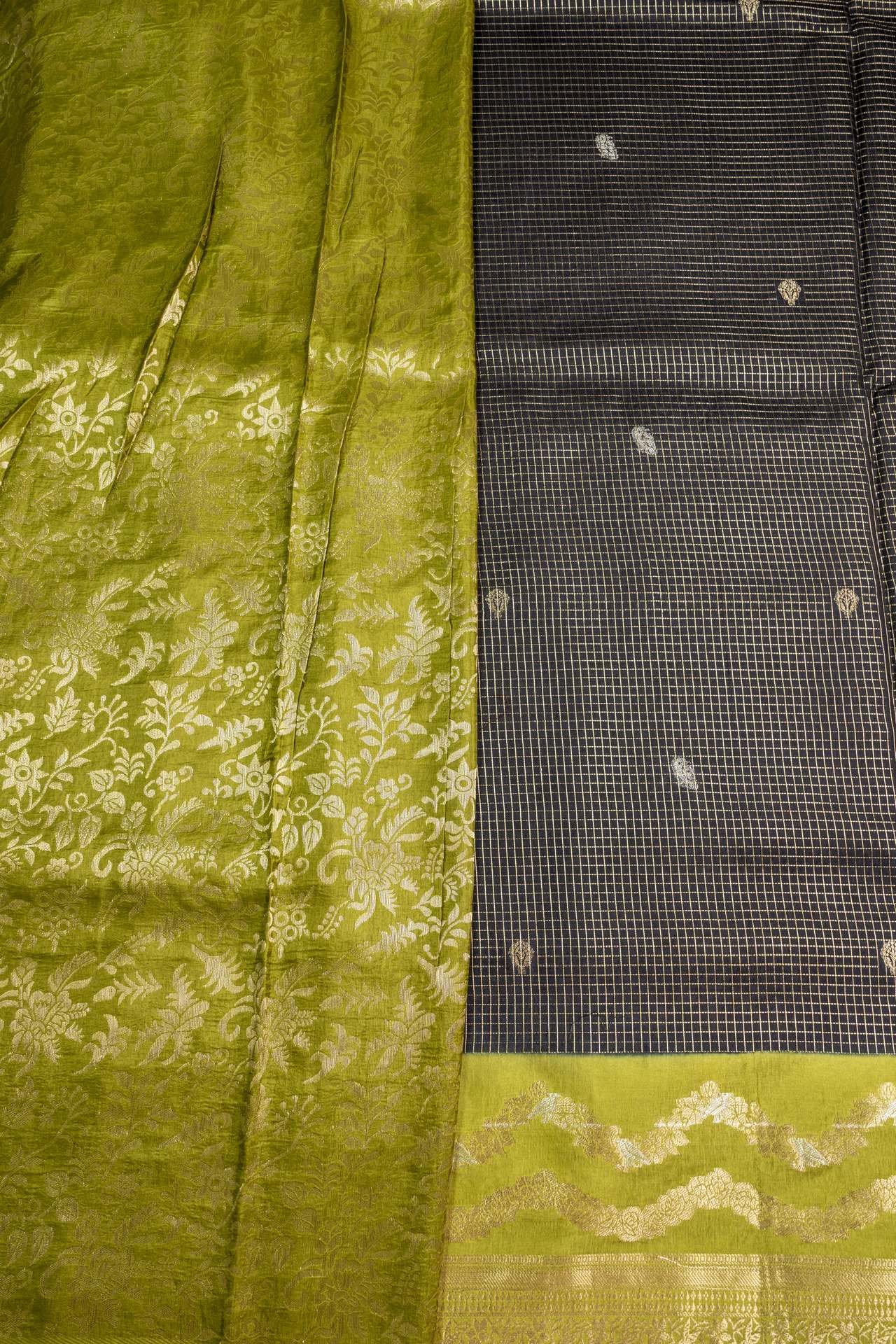 Premium Vintage Viscose Silk Saree | VKSH0317C - Image 3