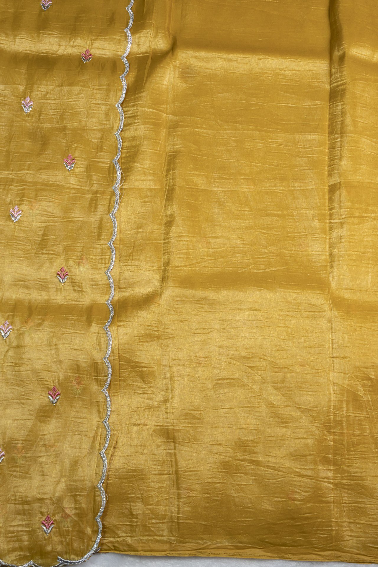 Crush Tissue Saree | VKSH0162C - Image 2