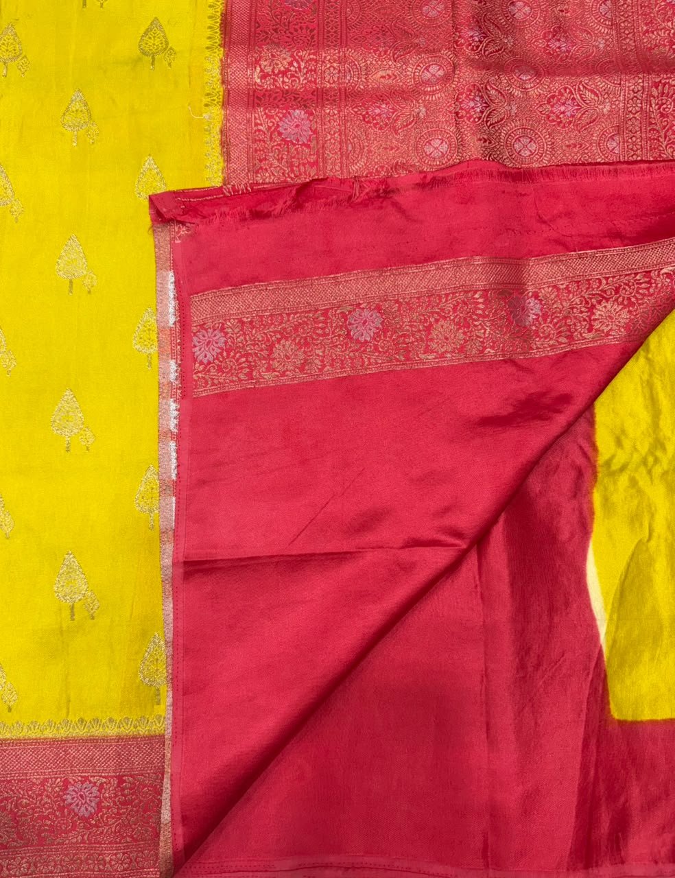 Banaras Mashru Silk | VKSK0472b - Image 2